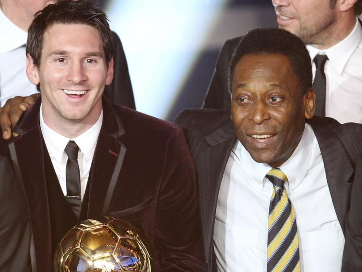 El capitán de la selección argentina eligió publicar una foto junto a Pelé durante la entrega de un Balón de Oro.