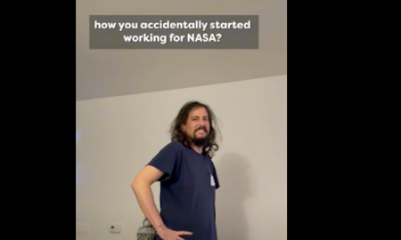 Un hombre entró a la NASA por error y se quedó durante 8 años. Un hombre entró a la NASA por error y se quedó durante 8 años.
