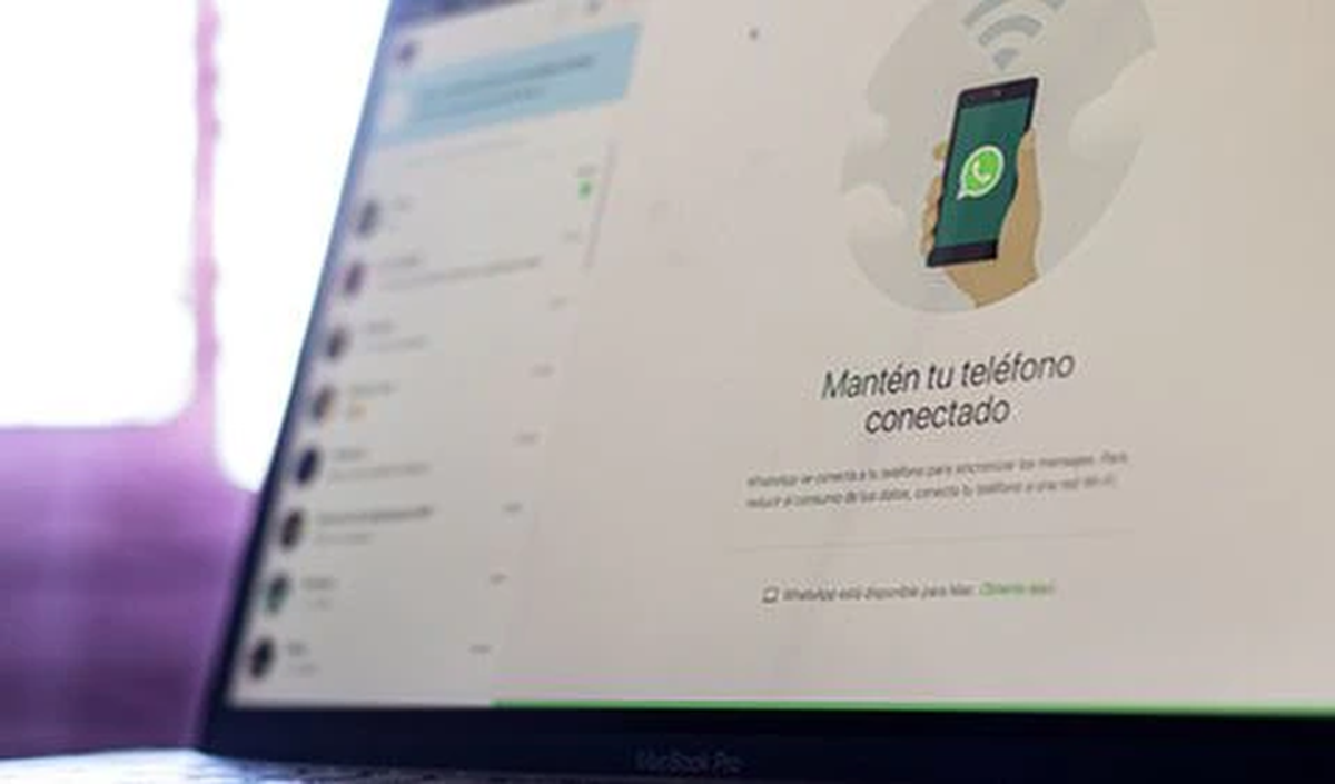 Cómo publicar estados desde la computadora con WhatsApp Web.