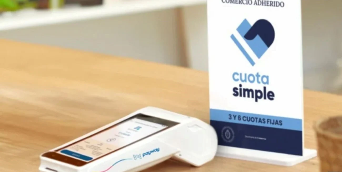 Cuota Simple es un programa que te permite financiar compras en 3, 6, 9 y 12 cuotas fijas mensuales. Cuota Simple es un programa que te permite financiar compras en 3, 6, 9 y 12 cuotas fijas mensuales. 