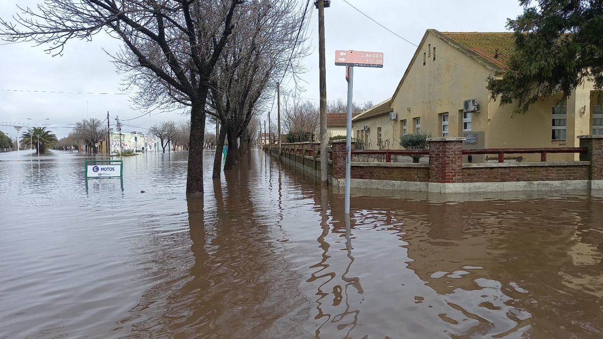 La Comuna de María Teresa informó que la situación es muy complicada tras las lluvias registradas.
