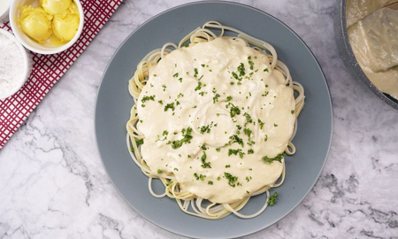 Salsa blanca sin harina ni gluten: la receta sencilla y económica para hacerla en casa Salsa blanca sin harina ni gluten: la receta sencilla y económica para hacerla en casa