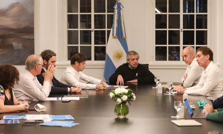 Buenos Aires analiza cómo seguirá la cuarentena en la provincia más afectada del país con la pandemia. Buenos Aires analiza cómo seguirá la cuarentena en la provincia más afectada del país con la pandemia.