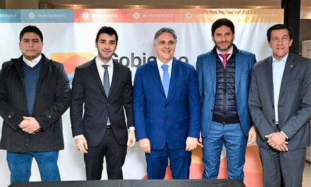 El bloque de gobernadores del frente Provincias Unidas se consolida como alternativa para las legislativas de octubre.