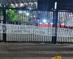 Dejaron una bandera en el estadio de Colón que duró pocos minutos colgada: qué decía Dejaron una bandera en el estadio de Colón que duró pocos minutos colgada: qué decía