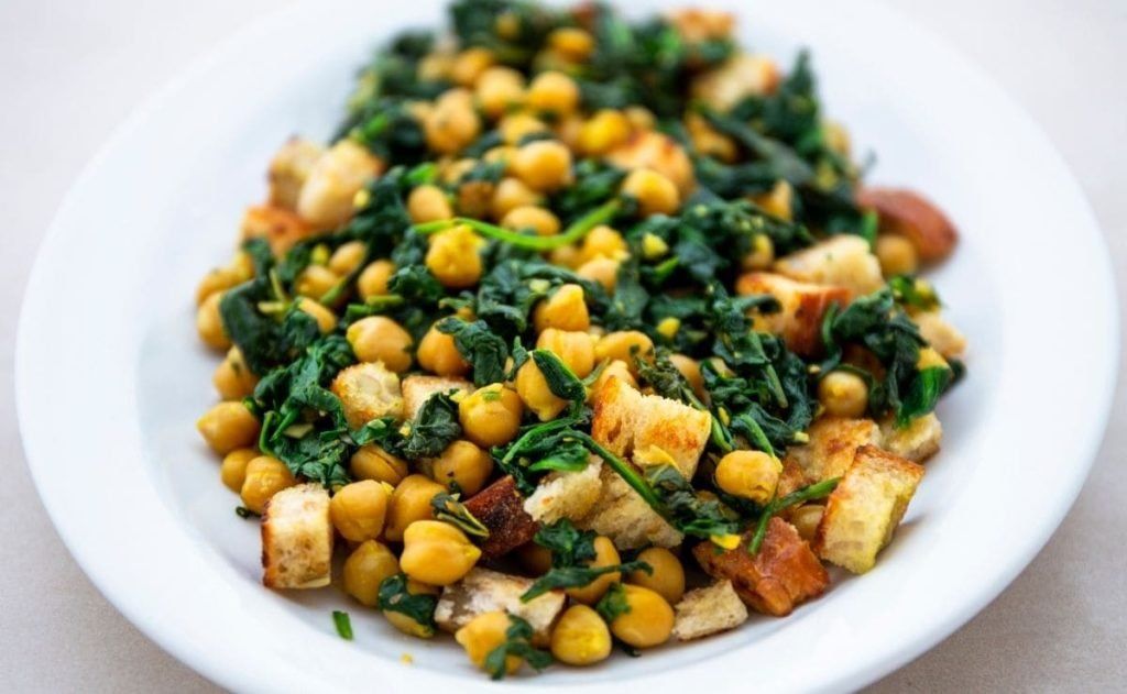 Garbanzos con espinacas