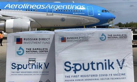 La aeronave llega con cargamento para Argentina y Bolivia La aeronave llega con cargamento para Argentina y Bolivia