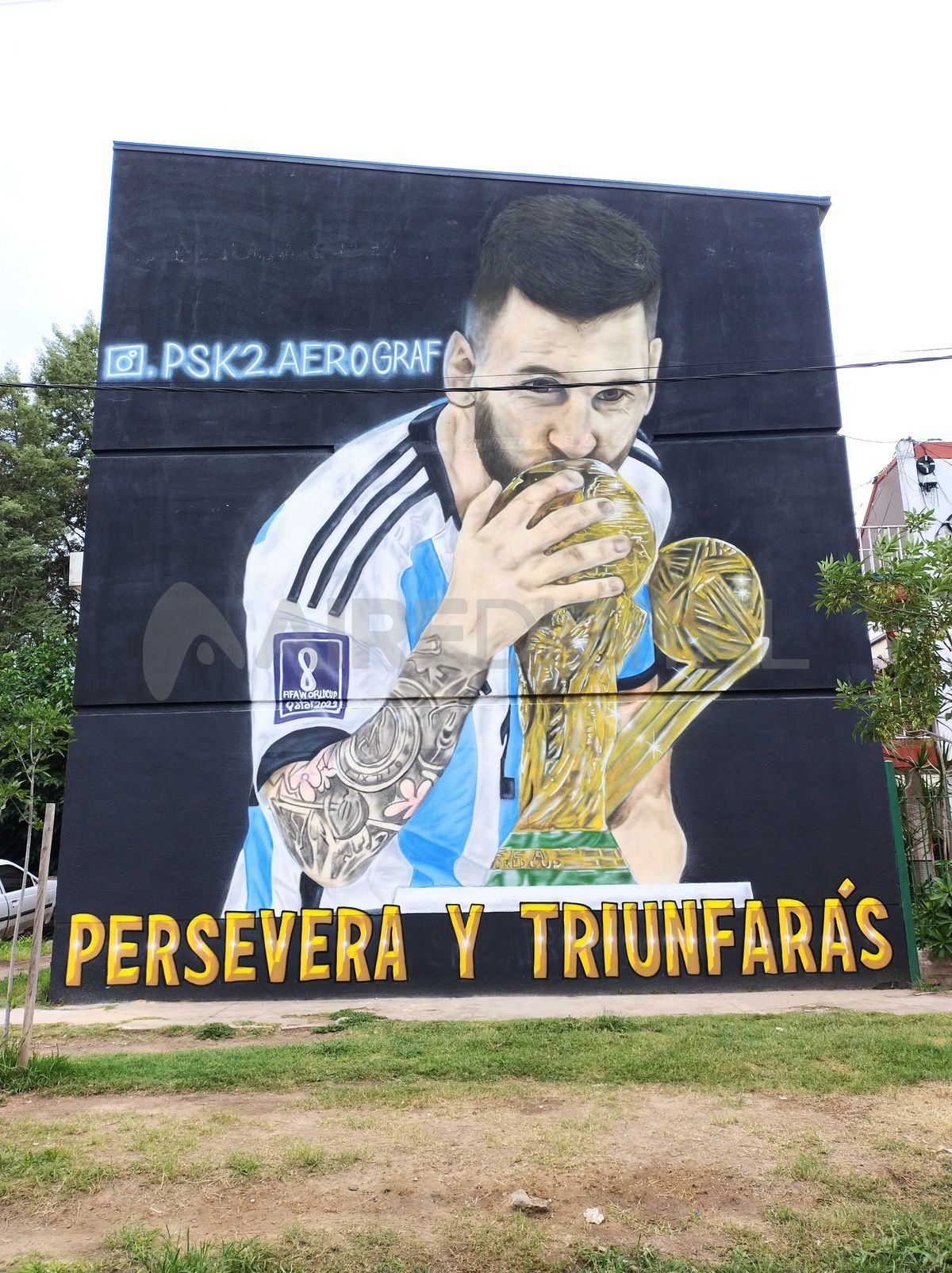 Así es el mural de Lionel Messi en la ciudad de Santo Tomé.