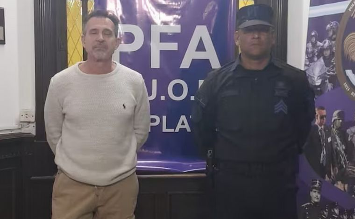 Aníbal Lotocki se entregó a la Justicia el día 18 de octubre de 2023. Aníbal Lotocki se entregó a la Justicia el día 18 de octubre de 2023.