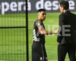 Por decisión del cuerpo técnico, Brian Fernández no jugará más en Colón durante la participación en la Copa Diego Maradona. Por decisión del cuerpo técnico, Brian Fernández no jugará más en Colón durante la participación en la Copa Diego Maradona.