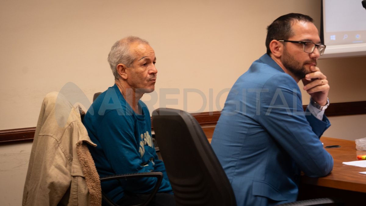 Salas junto a su abogado defensor, Martín Mazzeo Salas junto a su abogado defensor, Martín Mazzeo