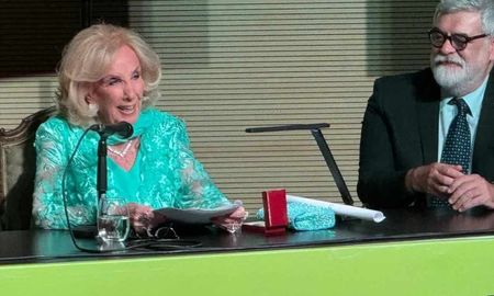 en pleno conflicto universitario, mirtha legrand recibio una distincion en la uba en pleno conflicto universitario, mirtha legrand recibio una distincion en la uba