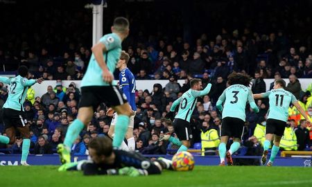 alexis mac allister firma su primer doblete en la premier league alexis mac allister firma su primer doblete en la premier league