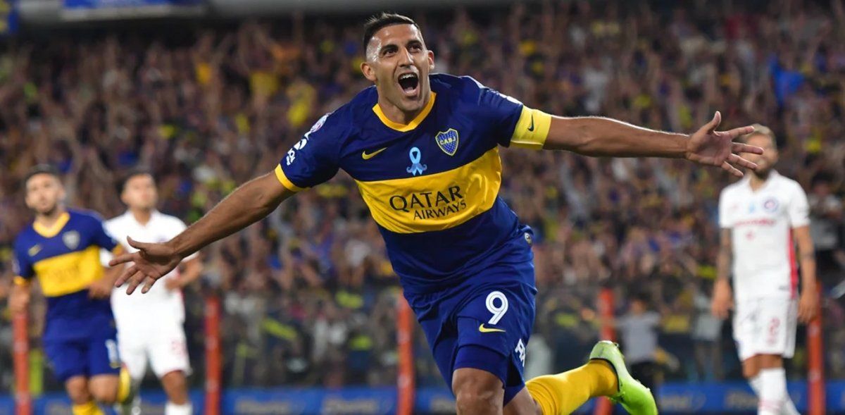 La dirigencia sabalera se reunió este miércoles con dirigentes de Boca Juniors para destrabar el pase de Wanchope Ábila y ganarle de mano al Club Atlético Independiente, pero las negociaciones no prosperaron. Colón no aceptó la oferta del Xeneize.