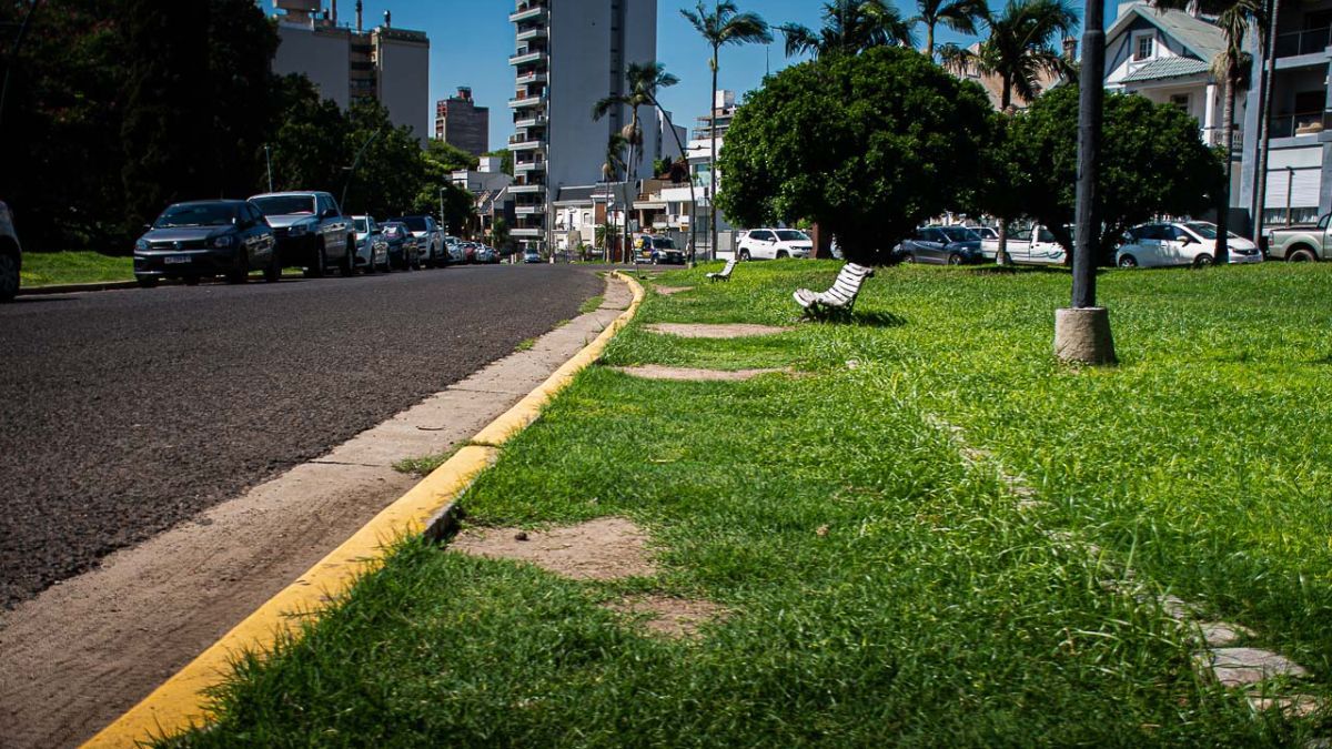 Un joven resultó lesionado en Paraná luego de intentar evadir un control vehicular en la zona del Rosedal.