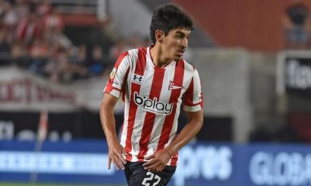 Nicolás Palavecino llega a Santa Fe y es nuevo futbolista de Unión. Nicolás Palavecino llega a Santa Fe y es nuevo futbolista de Unión.