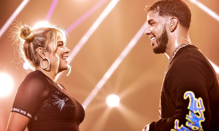 El artista le declaró su amor a su ex, Karol G, y le pidió al público que lo ayude para que vuelvan a estar juntos. El artista le declaró su amor a su ex, Karol G, y le pidió al público que lo ayude para que vuelvan a estar juntos.
