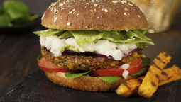 altText(Hamburguesas de lentejas caseras: receta saludable, fácil y rendidora para toda la familia)}