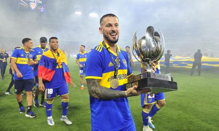 Con tres goles de Darío Benedetto, Boca venció a Patronato y se quedó con la Supercopa Argentina. Con tres goles de Darío Benedetto, Boca venció a Patronato y se quedó con la Supercopa Argentina.