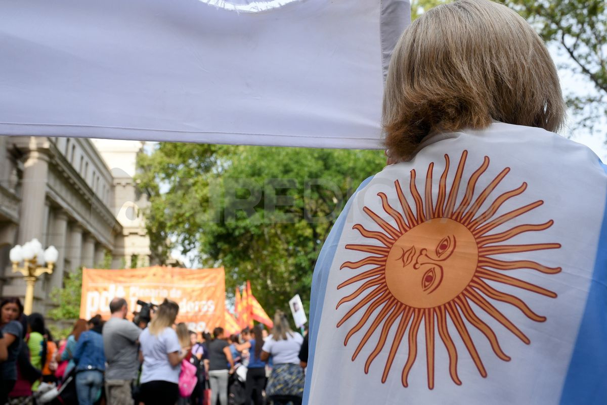 8M en Rosario: las fotos de la multitudinaria marcha