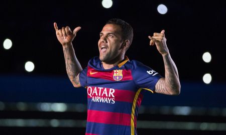 dani alves y lenglet dieron positivo de coronavirus en barcelona dani alves y lenglet dieron positivo de coronavirus en barcelona