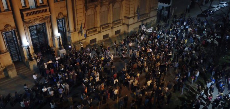 Mirá la concentración para pedir justicia por Julio Cabal desde el drone de Aire de Santa Fe