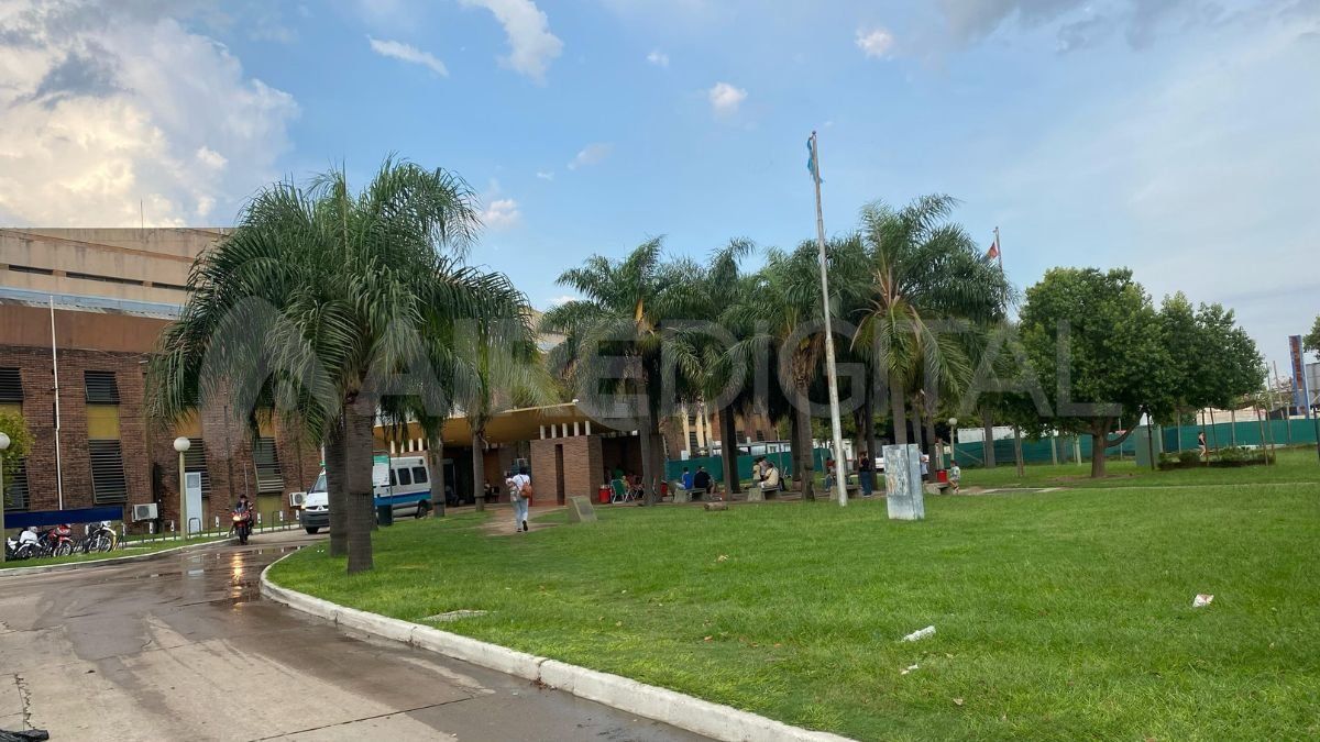 El menor de 13 años fue derivado al Hospital de Niños.