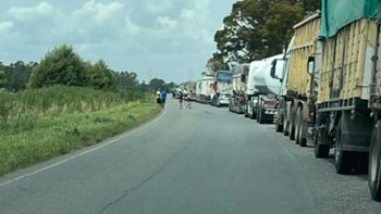El siniestro ocurrió este jueves por la mañana en el kilómetro 65 de la Ruta Provincial 86, en la provincia de Buenos Aires.