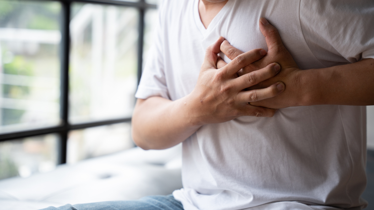 Los antecedentes familiares, el sedentarismo y el tabaquismo también juegan un papel clave al momento de prevenir las enfermedades cardiovasculares. Los antecedentes familiares, el sedentarismo y el tabaquismo también juegan un papel clave al momento de prevenir las enfermedades cardiovasculares.