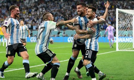 Aire de Santa Fe | Argentina vs Australia NA- REUTERS ph Carl Recine _9x16.jpg