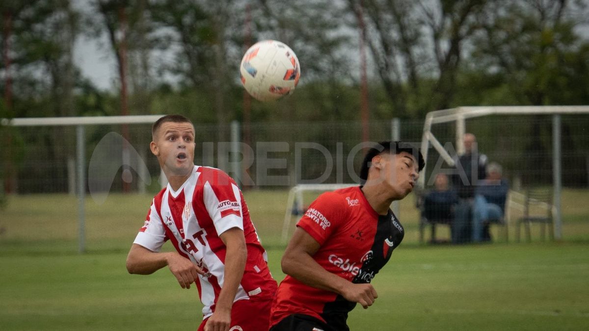 Colón venció a Unión en el clásico santafesino de Reserva