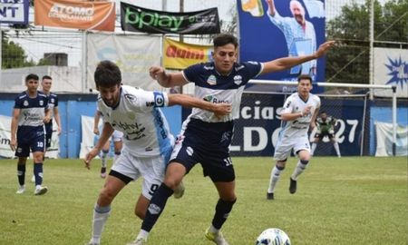 Atlético de Rafaela venció 1 a 0 como visitante a San Martín de Formosa en la ida de la final por el ascenso a la Primera Nacional. Atlético de Rafaela venció 1 a 0 como visitante a San Martín de Formosa en la ida de la final por el ascenso a la Primera Nacional.