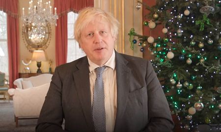 Johnson habló de la invasión y ocupación argentina de las islas. Johnson habló de la invasión y ocupación argentina de las islas.