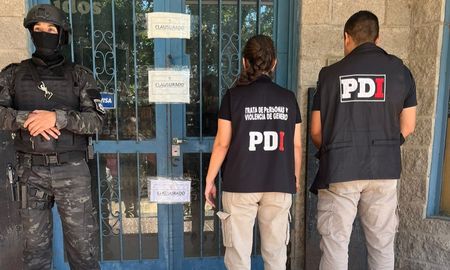El supermercado se encuentra clausurado y la pareja está siendo investigada: hoy se secuestraron múltiples elementos claves para la causa. El supermercado se encuentra clausurado y la pareja está siendo investigada: hoy se secuestraron múltiples elementos claves para la causa.