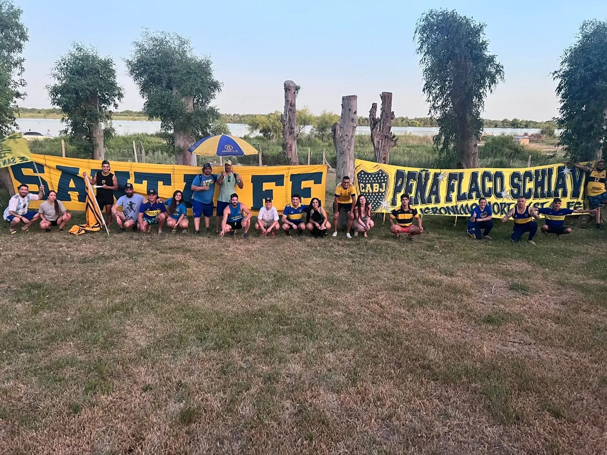 Los hinchas de Boca de Santa Fe y alrededores se harán presentes en el hotel. Los hinchas de Boca de Santa Fe y alrededores se harán presentes en el hotel.
