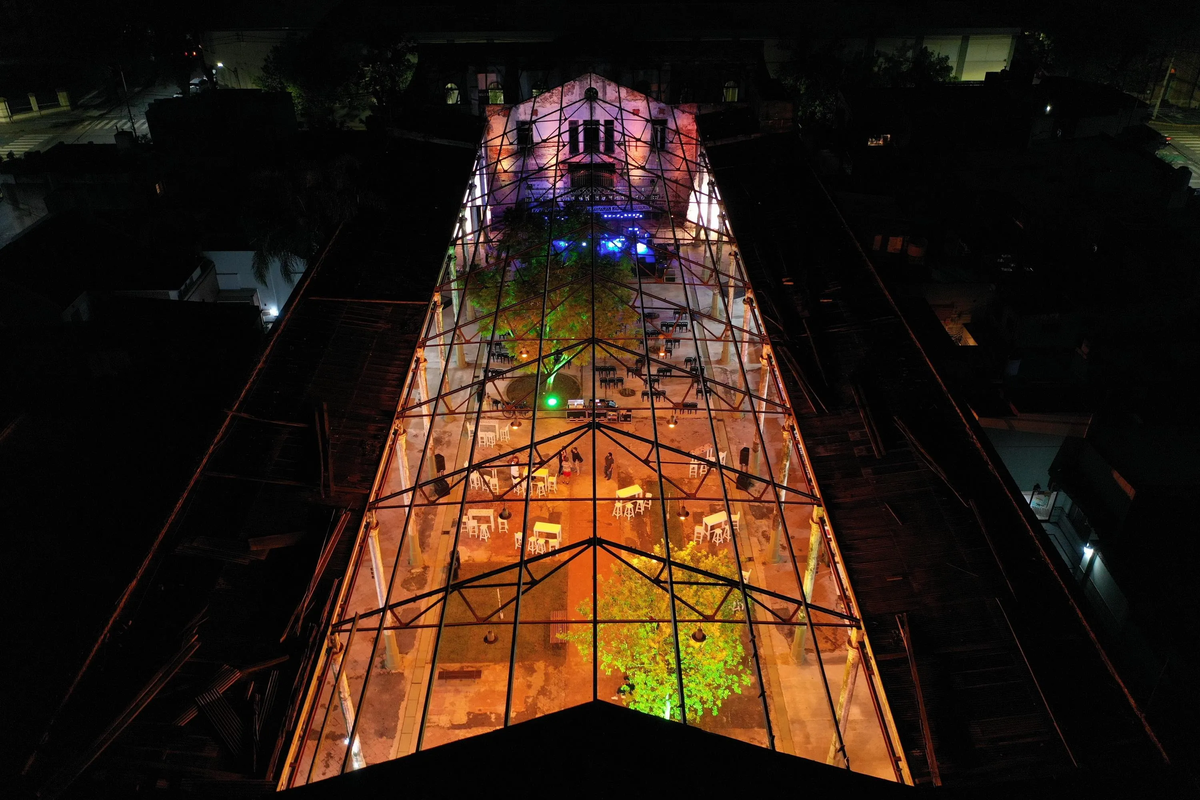 Mercado Progreso (Balcarce 1635)