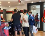 Furor en Colón por la venta de camisetas de temporadas pasadas Furor en Colón por la venta de camisetas de temporadas pasadas