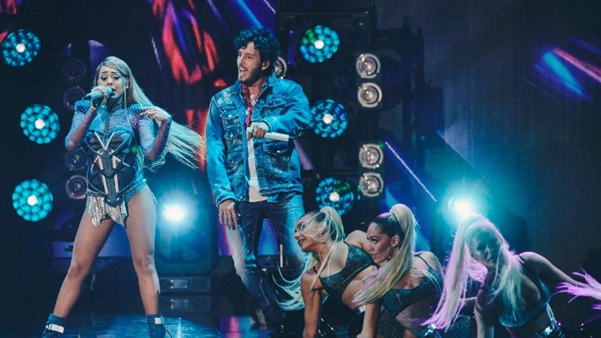 &nbsp;Yatra y Danna Paola