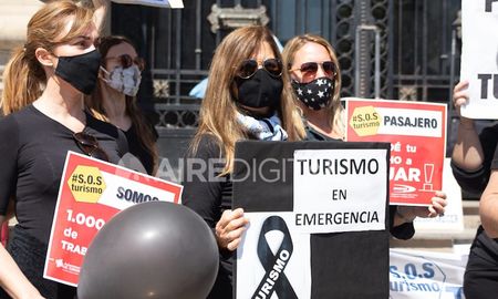 En Diputados y Senadores se aprobó la ley de emergencia del Turismo, pero resta que sea reglamentada. En Diputados y Senadores se aprobó la ley de emergencia del Turismo, pero resta que sea reglamentada.