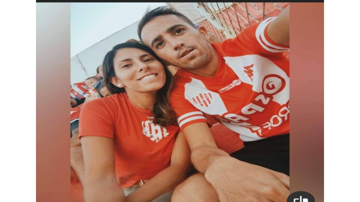 Guido Farías junto a su pareja, a quien define como 