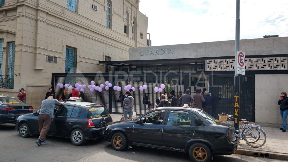 Este martes se llevó adelante una reunión entre las autoridades del Hospital Cullen y la jefatura del área de neonatología. 