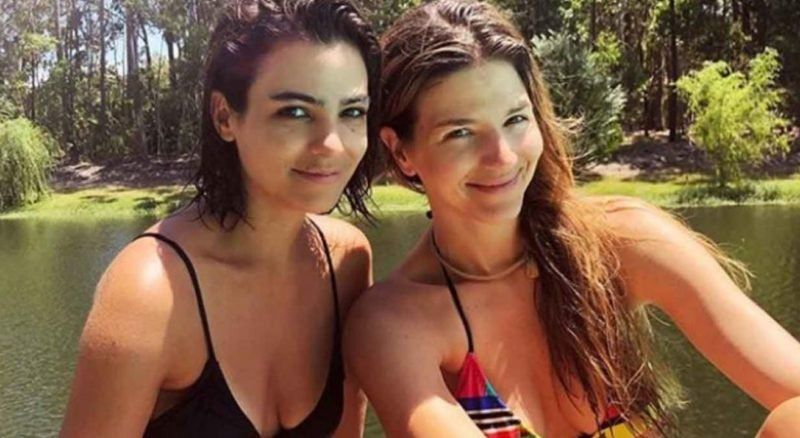Agustina Cherri y Marcela Kloosterboer se mostraron al natural y amamantando a sus bebés
