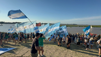 La travesía “Salvemos el Paraná y sus humedales” llegó este domingo a Santa Fe tras recorrer 800 km. &nbsp;