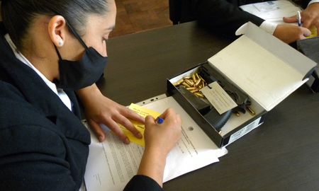 Este miércoles, el gobierno provincial, a través del Ministerio de Seguridad, incorporó 273 nuevos policías que serán distribuidos en las distintas Unidades Regionales y Direcciones Provinciales de Santa Fe. Este miércoles, el gobierno provincial, a través del Ministerio de Seguridad, incorporó 273 nuevos policías que serán distribuidos en las distintas Unidades Regionales y Direcciones Provinciales de Santa Fe.