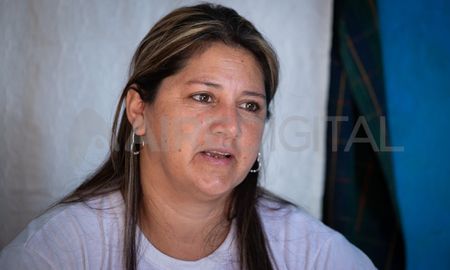 Gabriela Benítez (41) es la madre de Brian Ríos, asesinado el 31 de marzo del 2014 en el barrio Coronel Dorrego Gabriela Benítez (41) es la madre de Brian Ríos, asesinado el 31 de marzo del 2014 en el barrio Coronel Dorrego