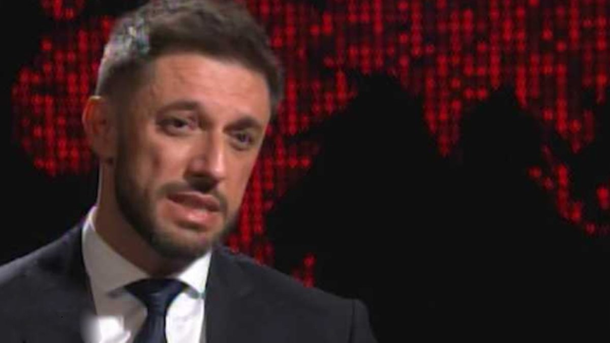 Matías Morla se encuentra recluido en su hogar y con ataques de pánico