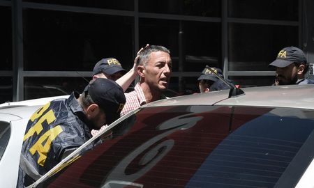 El juez federal Ariel Lijo procesó a Gastón Mercanzini por lesiones dolosas en grado de tentativa. El juez federal Ariel Lijo procesó a Gastón Mercanzini por lesiones dolosas en grado de tentativa.