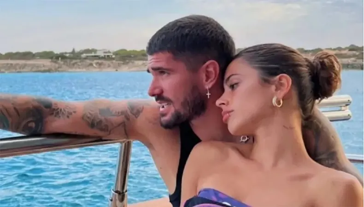 Los rumores de una supuesta separación entre Tini y Rodrigo de Paul cobran cada vez más fuerza.