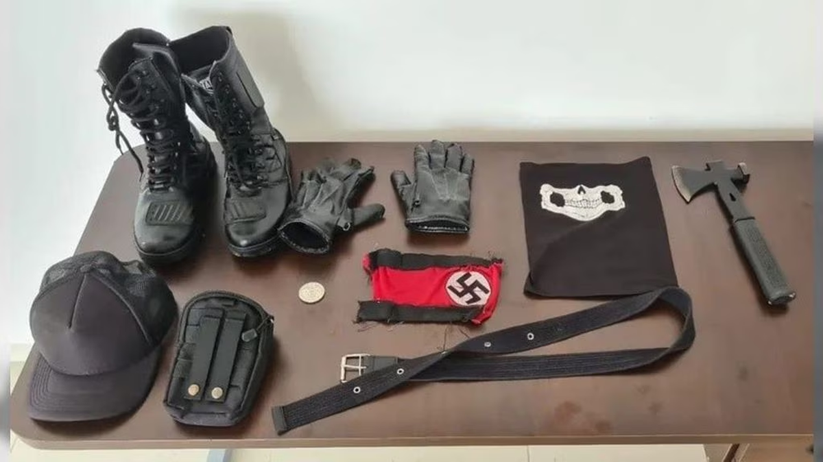 El joven de 17 años detenido había tomado la decisión porque "se siente superior a los demás" y que estaba invadido por la "tristeza" al carecer de "amigos".