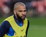 Un nuevo relato de la joven que denunció a Dani Alves por abuso sexual puede complicar aún más al brasileño. Un nuevo relato de la joven que denunció a Dani Alves por abuso sexual puede complicar aún más al brasileño.